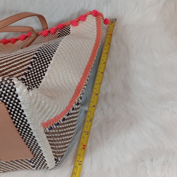 Sondra Robert's Squared Bag - Picture 8 of 8